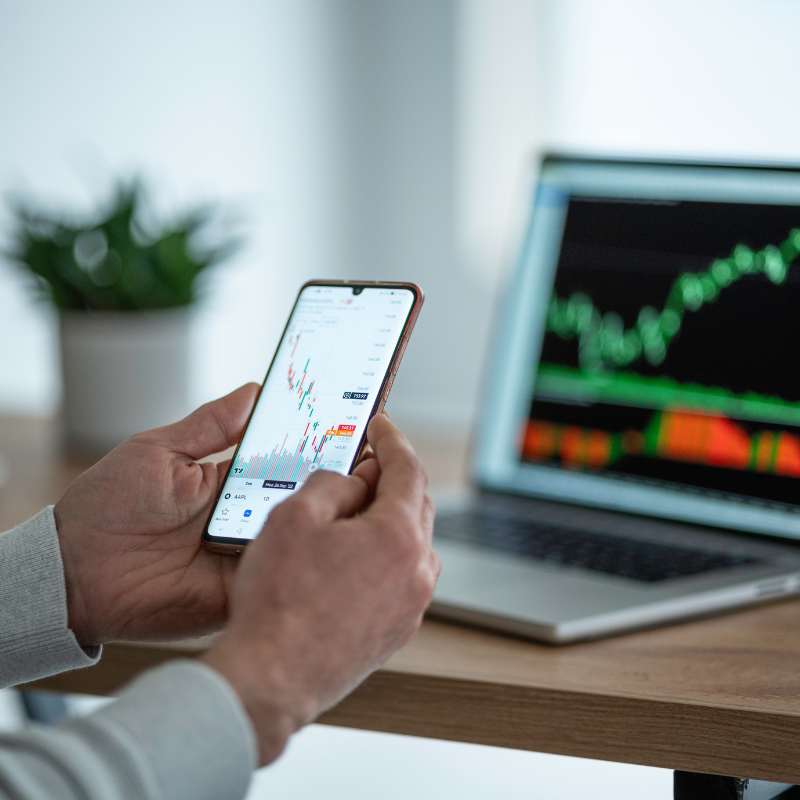 Maximizing Returns With Roth IRA