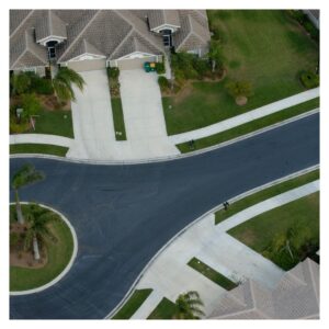overhead view of a cul-de-sac with large homes